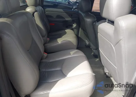 2005 Chevrolet Silverado 1500 Lt z USA, uszkodzony, nr VIN 2GCEC13T751113285